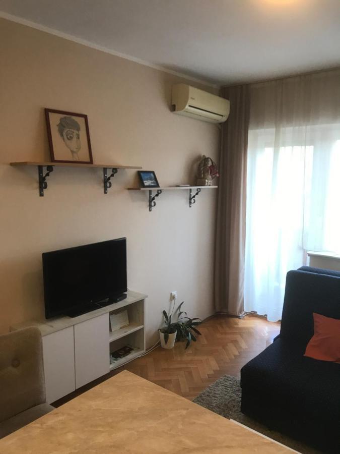 Studio Sajam Нови-Сад Экстерьер фото